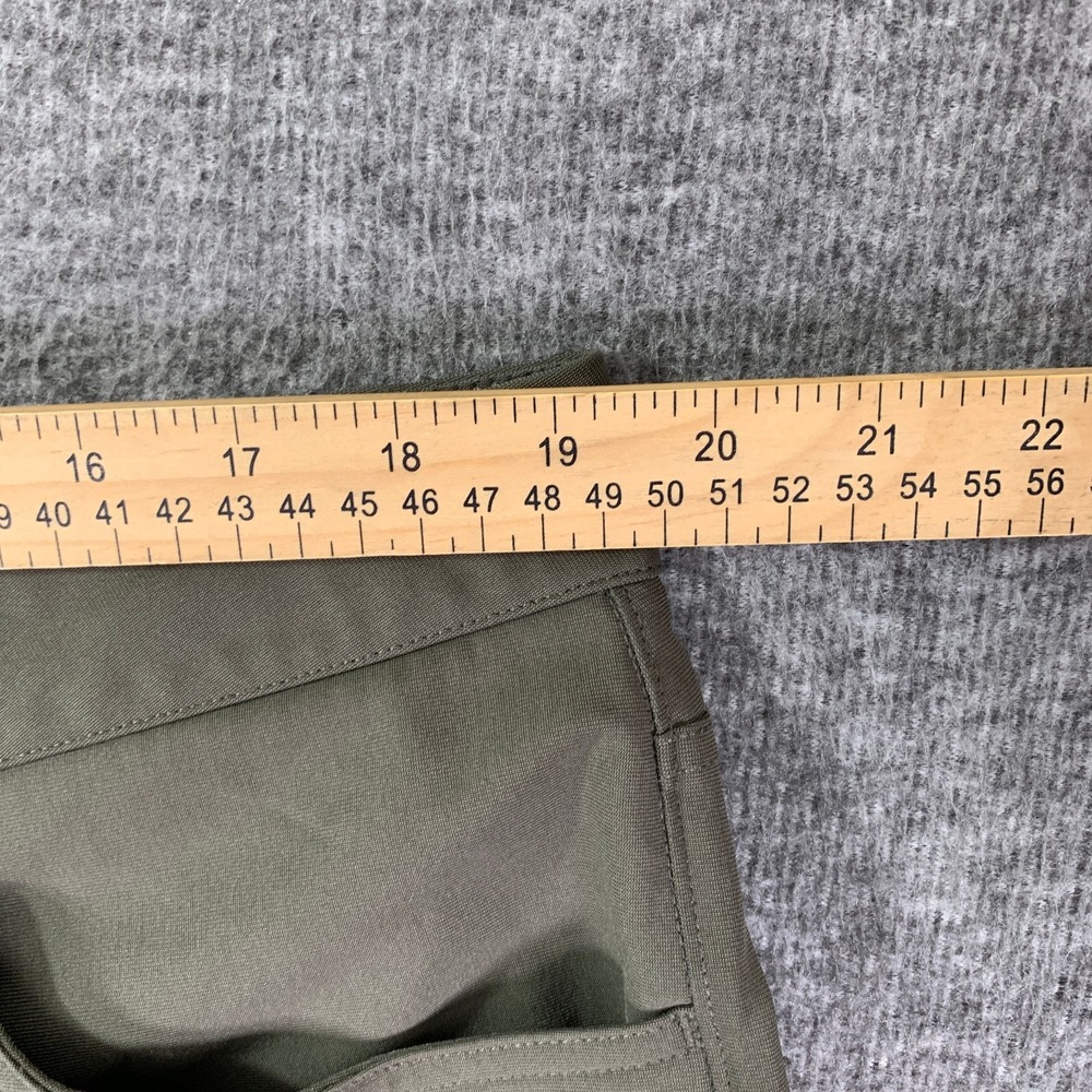 Vuori Meta Pants Men 38x29 Green Chino Trousers Performance Modern - Picture 8 of 14